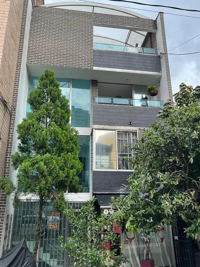 Amoblado Los Molinos Medellín 0*,  Kolumbia